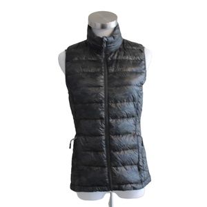 32 DEGREE Women’s Heat Waterproof Green Camo Puffer Vest. Size S